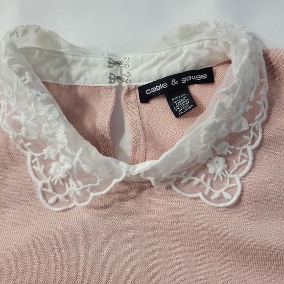 Cable & Gauge Baby Pink Lightweight Sweater, Embroidered Floral Lace Collar S - Picture 1 of 8
